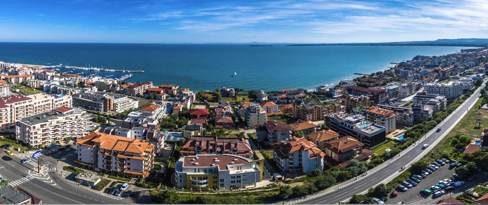 Horizon 10 'В' Apartment Sveti Vlas Bagian luar foto